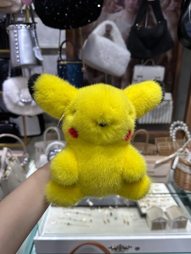 可爱皮卡丘手工玩偶创意