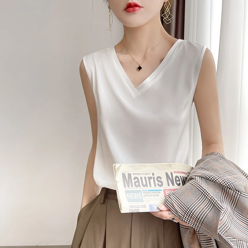 美爆了、高端V领宽肩带背心2023新款夏重磅女桑蚕丝吊带无袖内搭