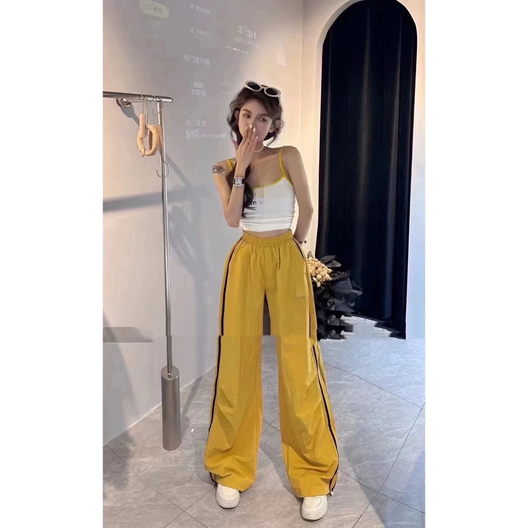 辣妹字母吊带背心+韩版休闲运动扎脚裤套装