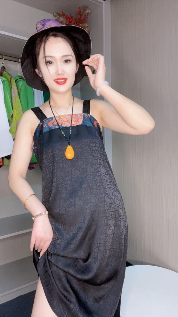 重磅双面穿龟裂纹吊带长裙尤莱特新中式雅丹风