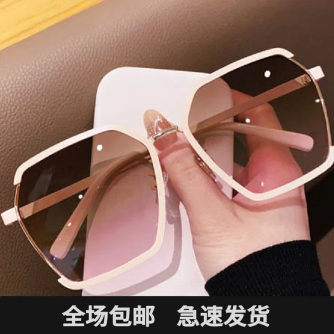 Viney太阳镜女2025新款防紫外线显脸小驾驶开车墨镜小众网红眼镜