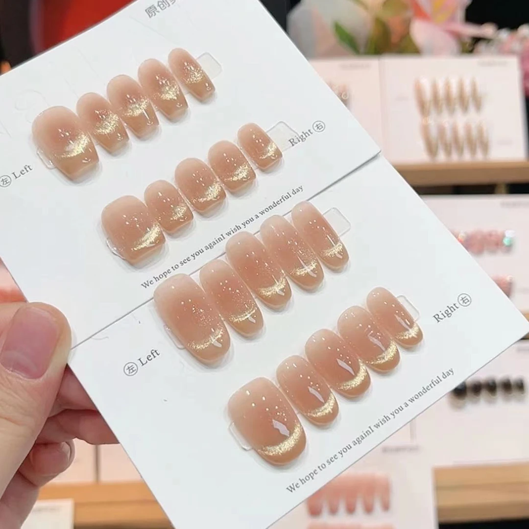 （微笑猫眼）简约大气温柔显白手工穿戴甲