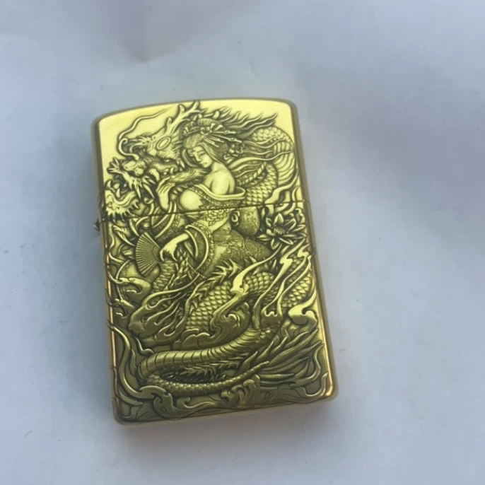 ZORRO佐罗902S盔甲(人中龙凤)铜材质双面立体浮雕煤油打火机