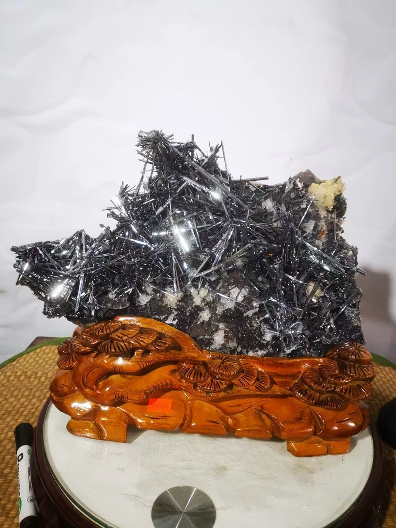 辉锑矿摆件 天然矿物晶体矿标矿石