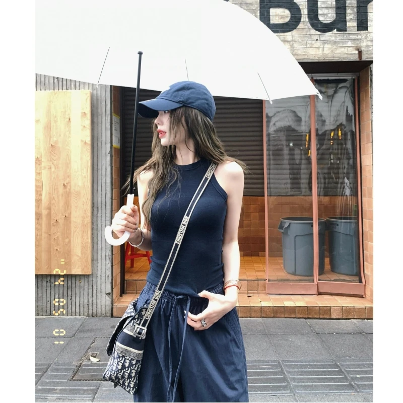 【极简穿搭】美式复古修身显瘦小背心女搭配慵懒休闲抽绳宽松工装裤