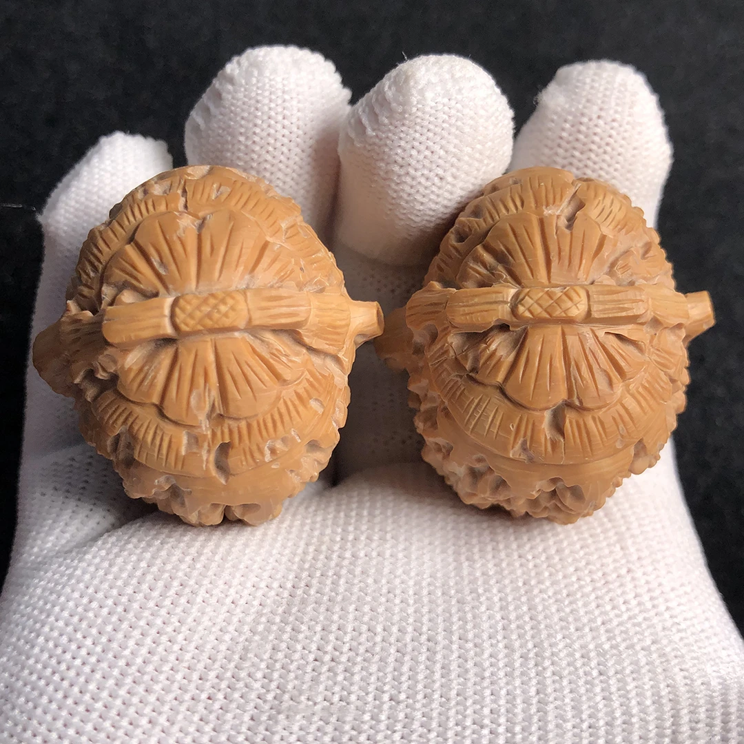 文玩核桃白狮子雕刻把把壶茶壶易上色手工雕刻手把件盘玩把玩解压