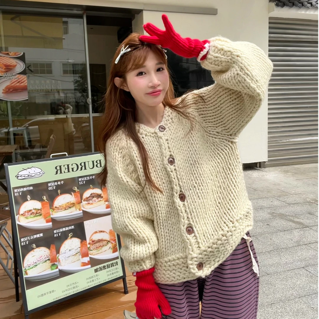 JENNIFER JXLIU自留～米杏色棒针粗毛线毛线衣插肩袖手工毛衣外套
