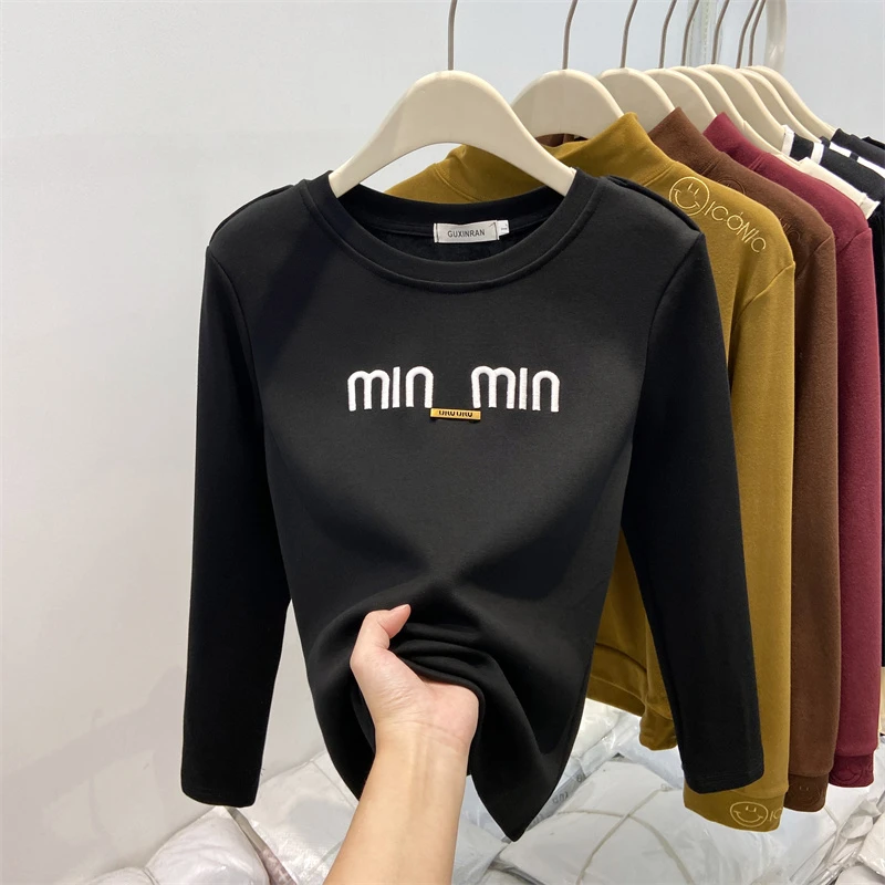 设计感正肩扣加绒打底衫女春秋冬款修身显瘦圆领长袖T恤小衫上衣