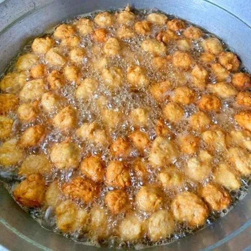 甘肃天水农家纯手工新鲜土豆现炸土豆丸子散装