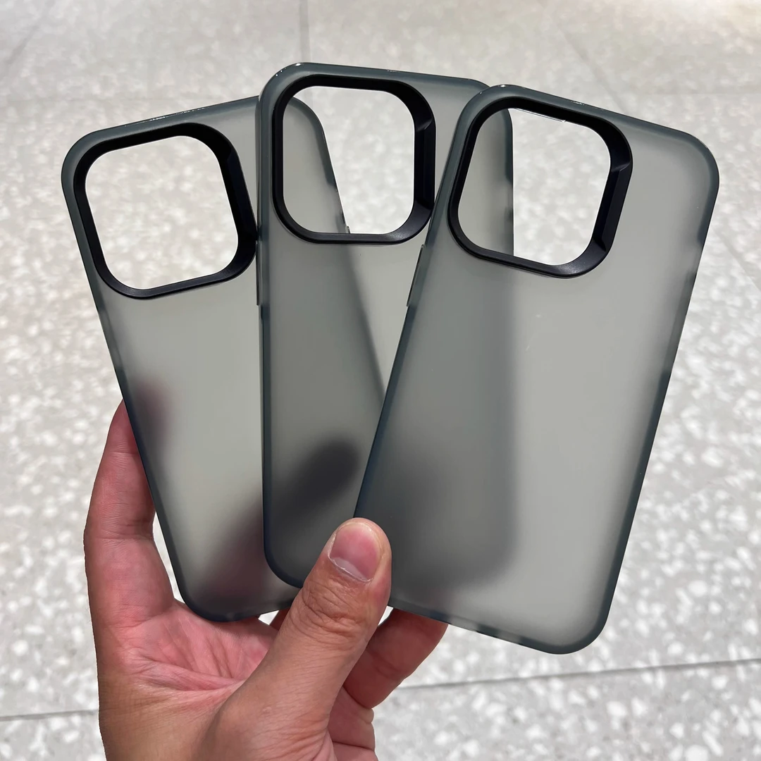 简约高级感透明磨砂苹果15手机壳iPhone13新款14Promax超薄12硅胶