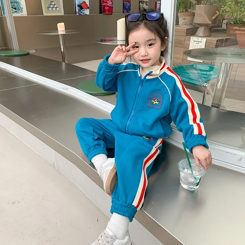 女童套装春秋外穿2023新款洋气儿童休闲衣服中小童运动两件套潮流