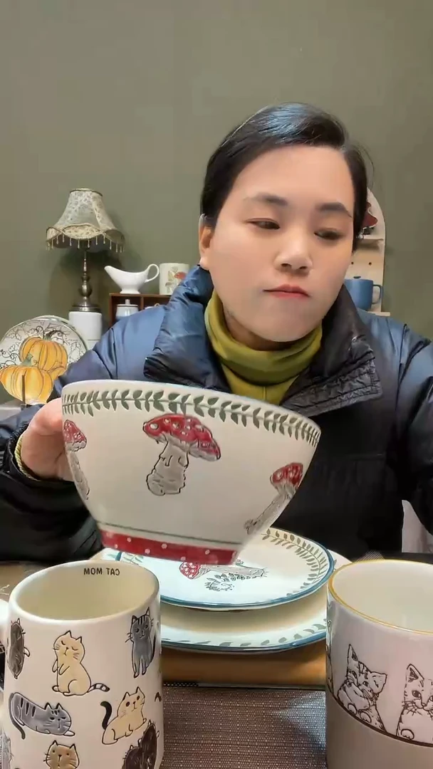 【闪购商品】陶瓷盘瑕疵蘑菇6英寸碗 微瑕满20发货