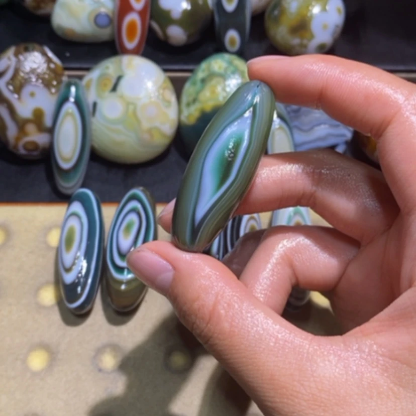【闪购商品】玛瑙/玉髓珠宝奇石未镶嵌不**热