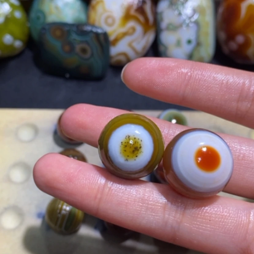 【闪购商品】玛瑙/玉髓珠宝奇石未镶嵌弥*道