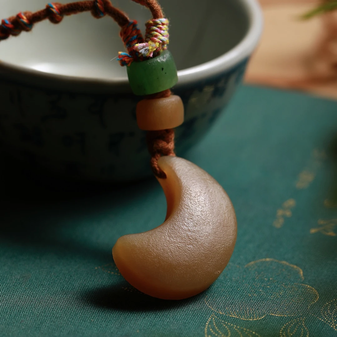 『明月』天然和田玉老光吊坠复古百搭纯手工