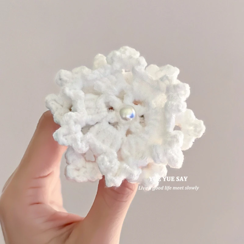 雪花飘落冬日氛围感毛绒毛线编织法式发夹 甜美少女可爱刘海边夹