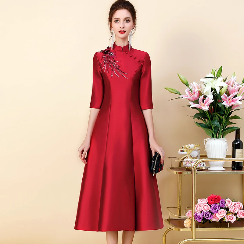 旗袍秋季新款女中长款喜婆婆中年妈妈高端大码改良版红色婚宴气质