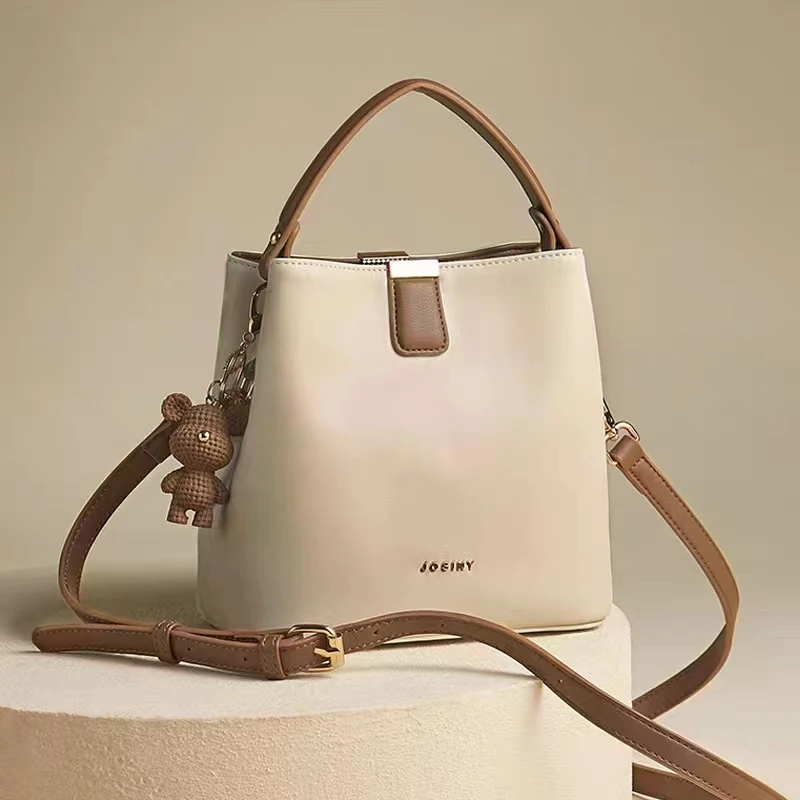 卓诗尼包包女2024新款大容量水桶包百搭高级斜挎手提爆款水桶包女