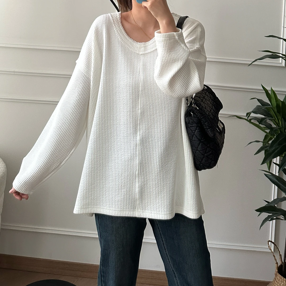 美亚恩NANA 慵懒风反裁V领净版纯色纹理感锁骨长袖卫衣宽松A0859