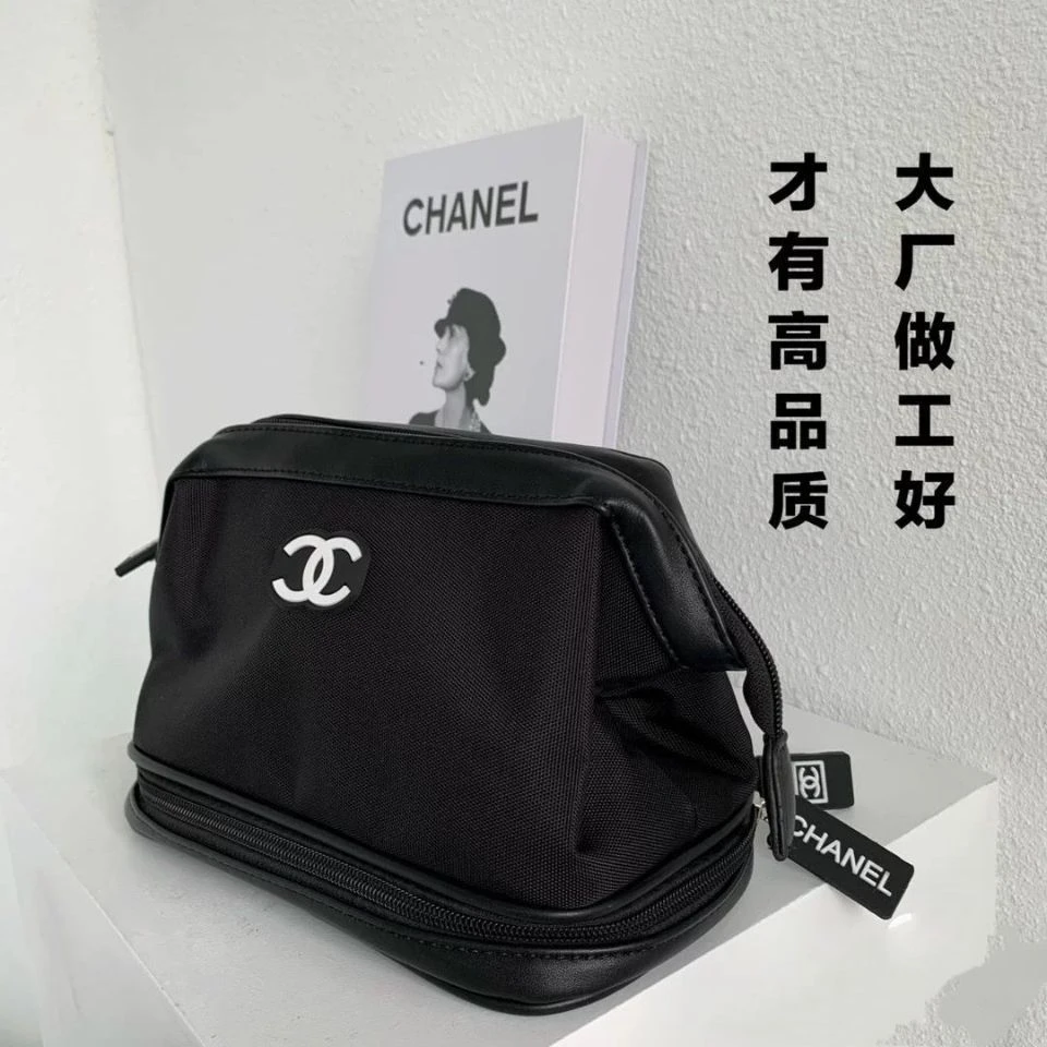 包包女款爆款2023新款正品旅行大容量洗漱包高级化妆品简约收纳包