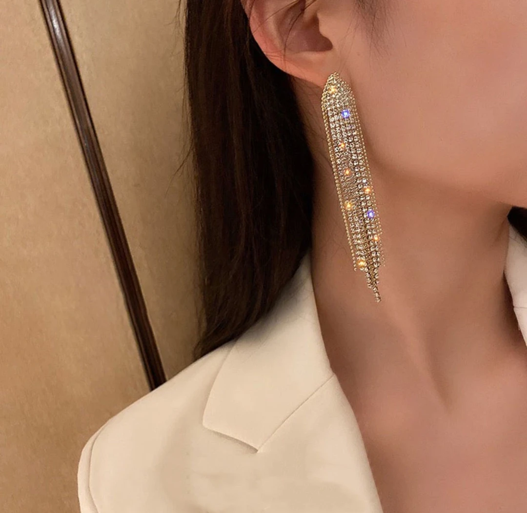 铜合金合成锆石耳饰 高定款银色轻奢耳饰设计感个性小众长款镶钻