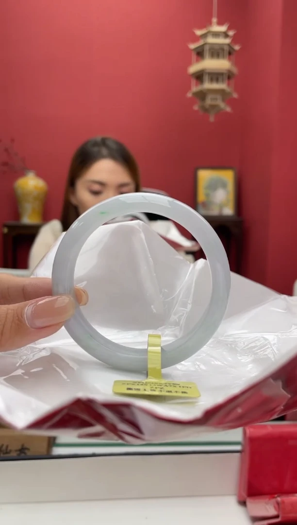 【闪购商品】翡翠手镯未镶嵌36手镯