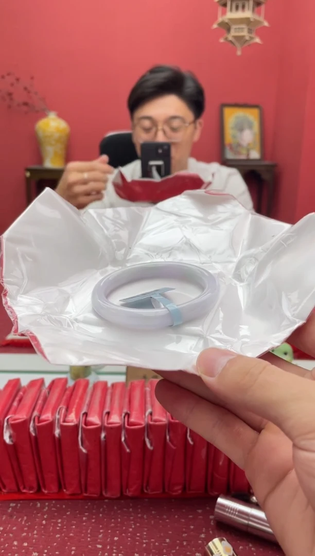 【闪购商品】翡翠手镯未镶嵌6手镯