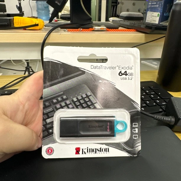 准新品 Kingston/金士顿 64g