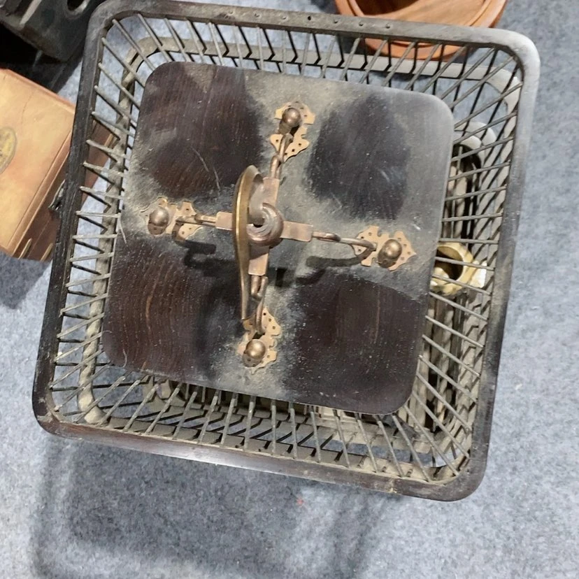 【闪购商品】青铜啊*
