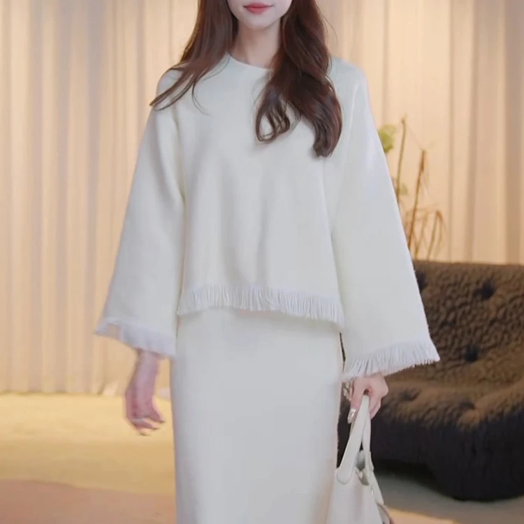 高级时尚轻奢裙套装2025秋季新款小香风气质超仙上衣+纯色半身裙