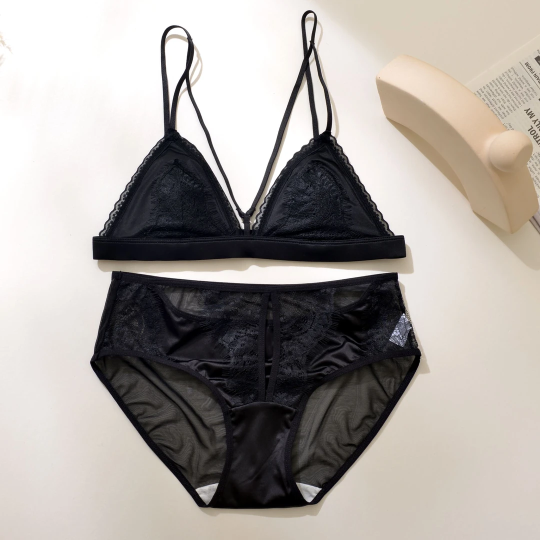 Mimi Angel<礼盒装>内衣套装性感舒适无钢圈文胸纯欲小胸蕾丝聚拢