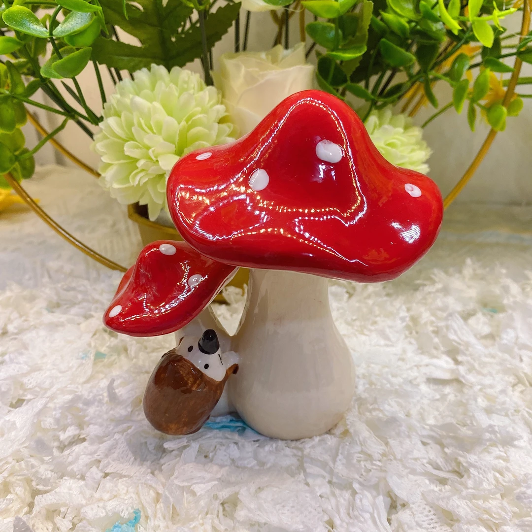 创意陶瓷摆件小蘑菇摆件仓鼠造景红色刺猬蘑菇