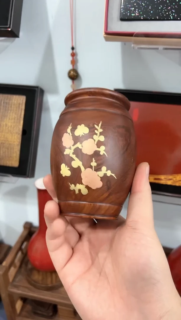 【闪购商品】巴花花梨木花瓶巴花花梨木花瓶