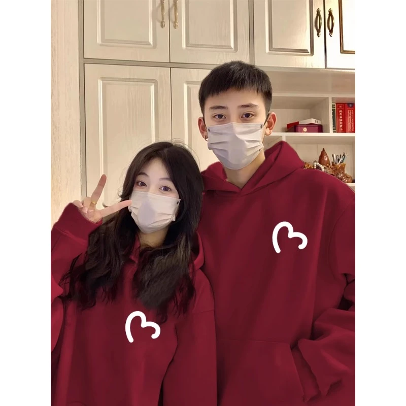2-300斤加大码酒红色不一样的情侣装2025秋冬新款ins宽松卫衣连帽