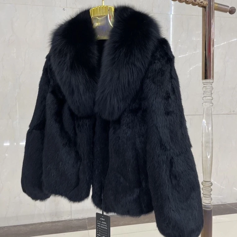 整皮兔毛女士外套狐狸毛领短款保暖百搭秋冬新款