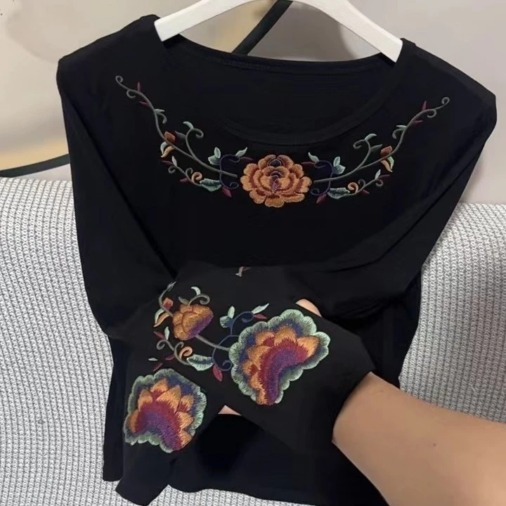 春秋冬圆领刺绣打底衬衫国风设计重工绣花时尚