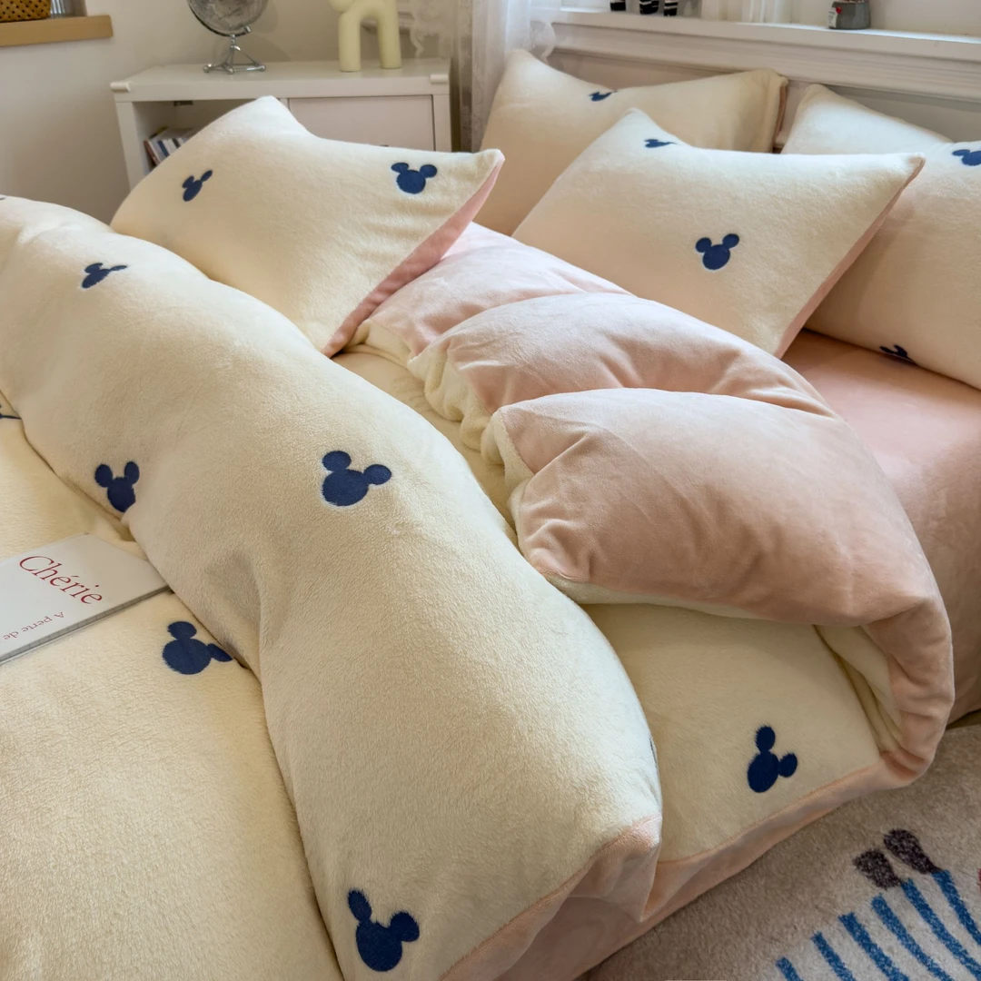 冬季保暖雪花绒套件亲肤柔软牛奶绒家用学生宿舍用双面加绒加厚J