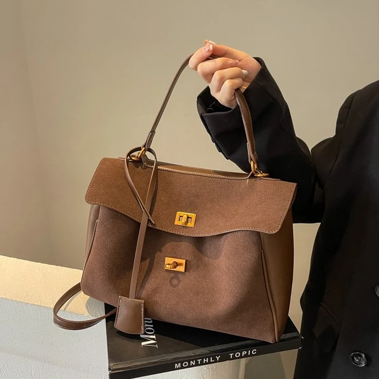 秋冬复古美拉德大容量包包女款爆款2025新款通勤单肩斜挎包托特包