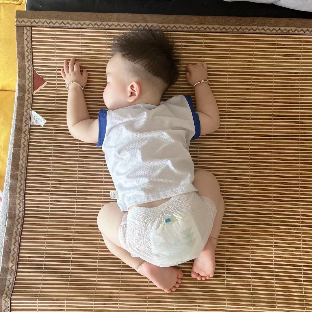 浮力清仓用品纸尿裤（校服神器）