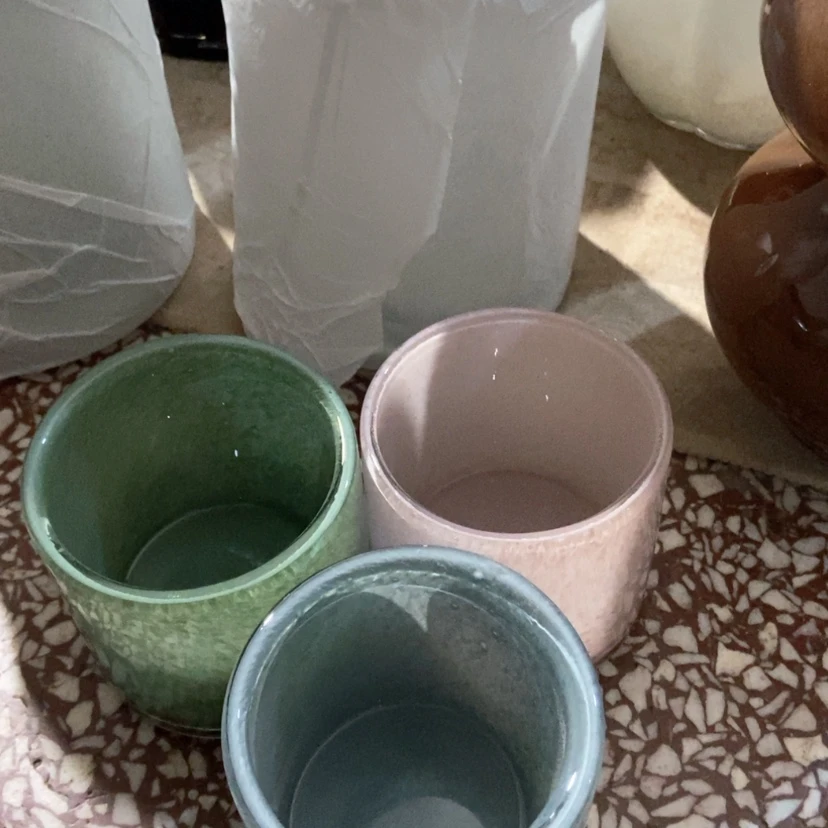 【闪购商品】是***?三个玻璃花瓶摆件家居