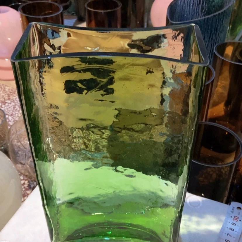 【闪购商品】绿色长方玻璃花瓶玻璃