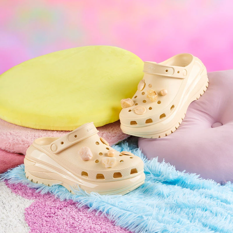 CROCS/卡骆驰光轮洞洞鞋厚底增高沙滩鞋户外包头女鞋凉鞋|209287
