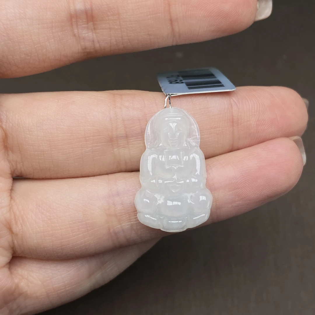 天然A货翡翠两指宽正装小观音吊坠配绳（多样性发货）