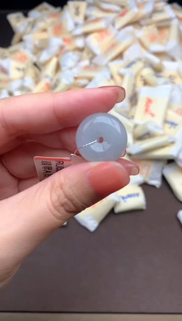 【闪购商品】翡翠挂件未镶嵌 一