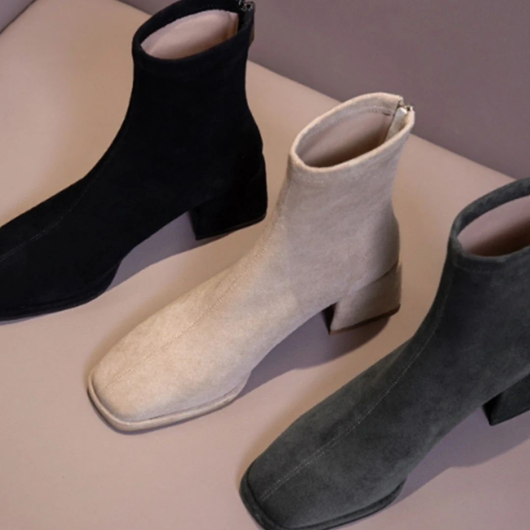 方头加绒面短靴女靴春秋款弹力瘦瘦靴粗跟中跟单靴灰色杏色马丁靴