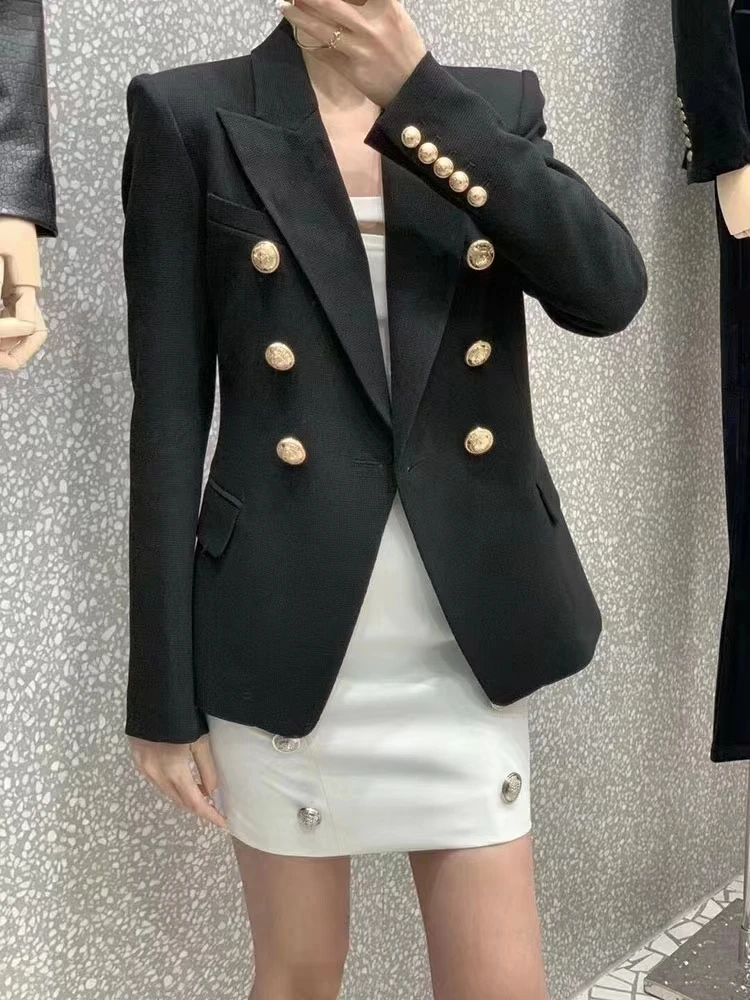 深圳MMOUHUO早秋新款多扣修身西装