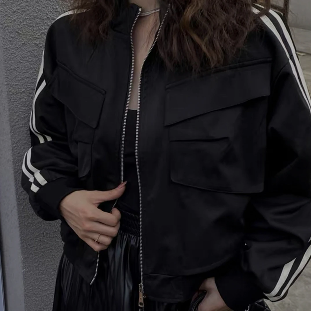 深圳MMOUHUO早秋新款拼接侧条拉链立领夹克外套