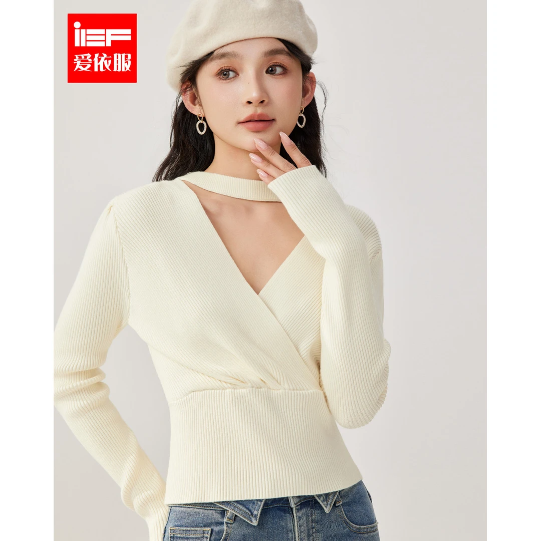 IEF/爱依服2025秋冬新款法式纯欲风时尚小众设计V领性感毛织上衣