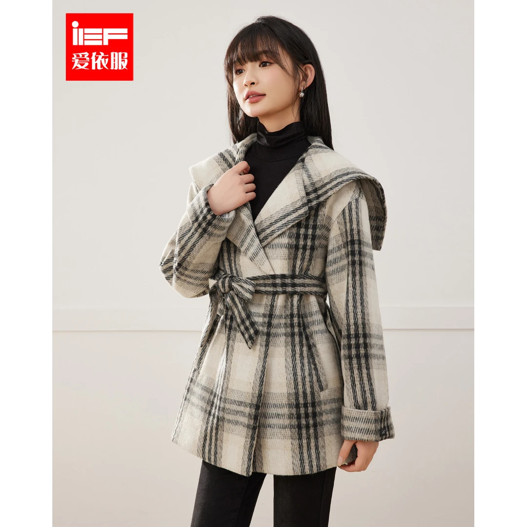 IEF/爱依服2025秋冬新款法式成熟优雅气质复古格子设计呢绒外套