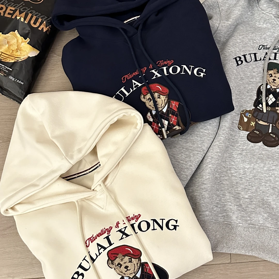 2024冬季新款加绒加厚连帽卫衣布莱熊小熊刺绣正肩显瘦学院风480